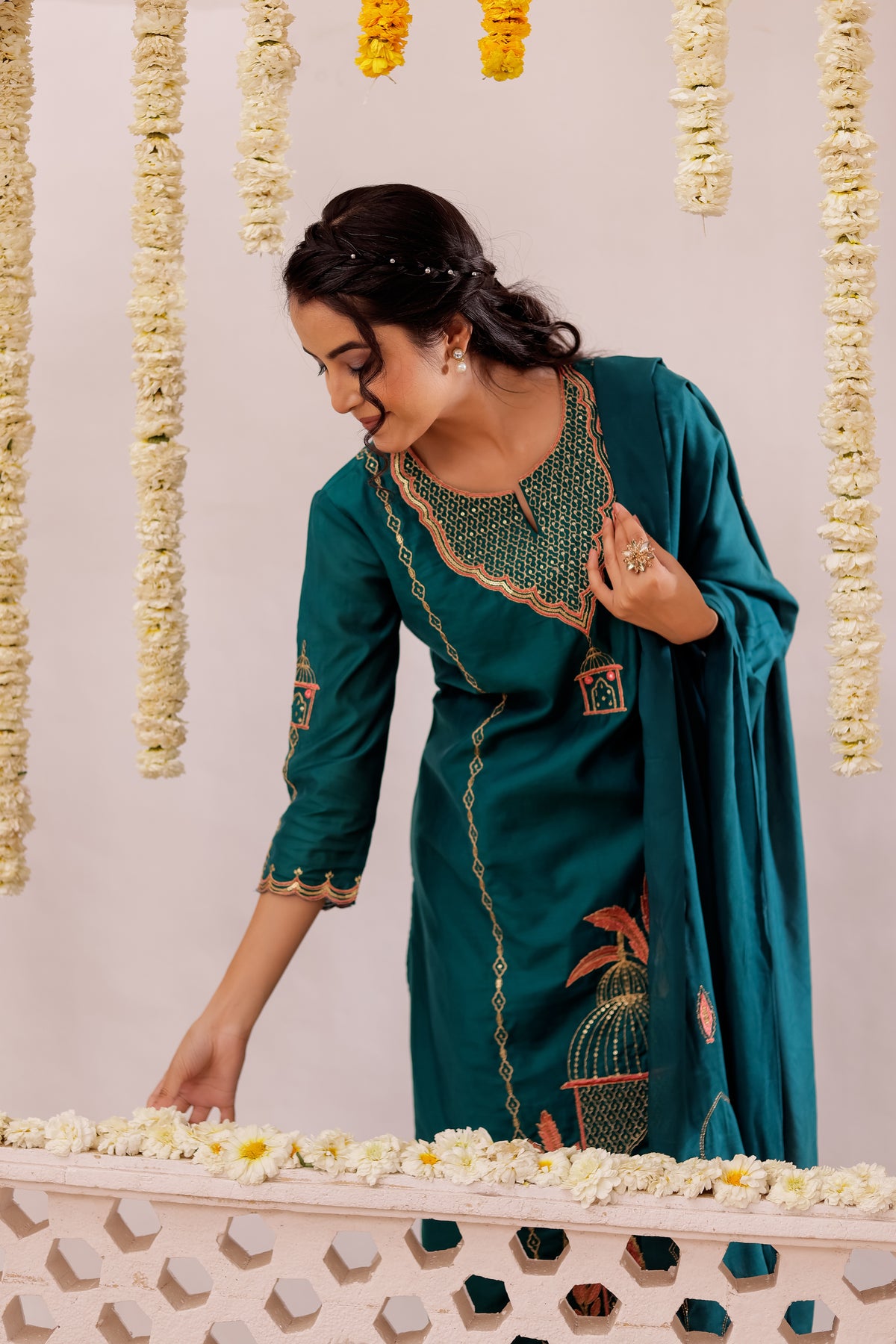 RICH SILK 3PC SET EMBELLISHED WITH PLACEMENT EMBROIDERY & ADDA WORK DETAILS