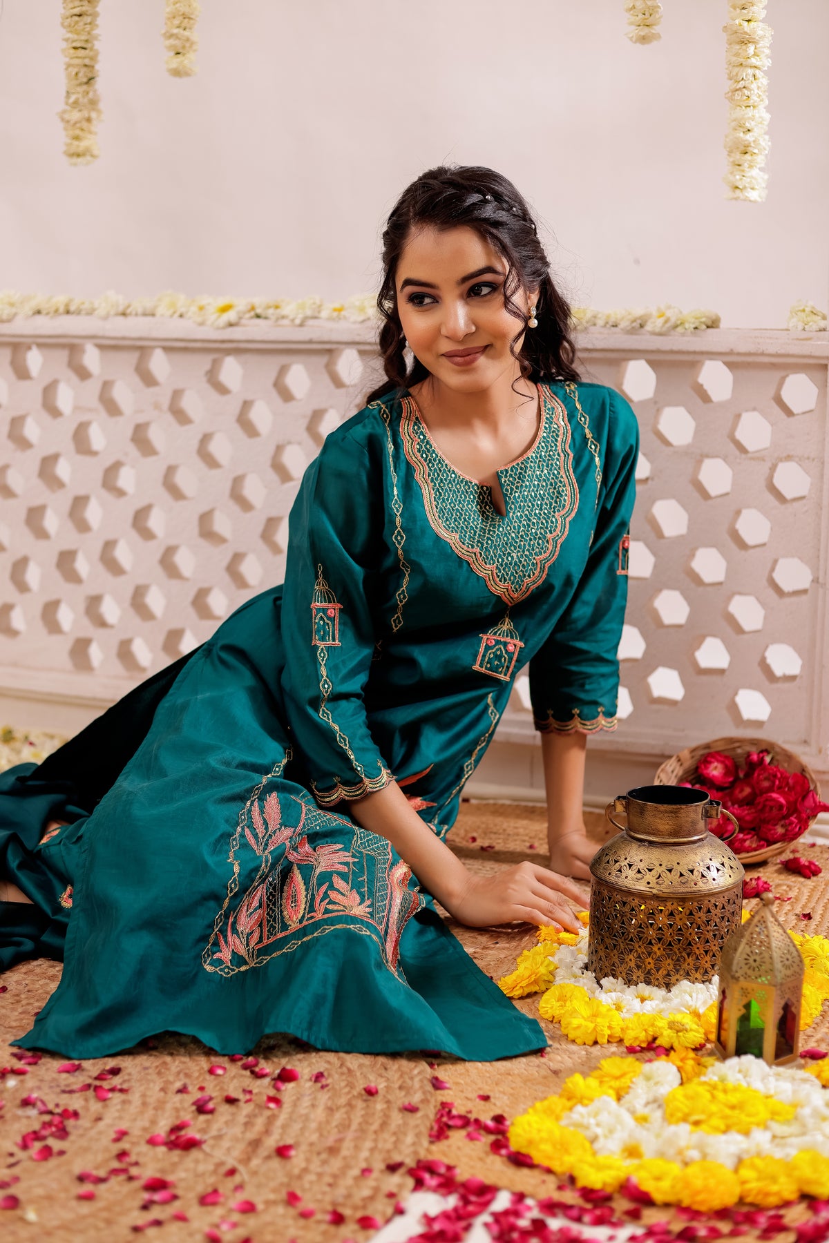RICH SILK 3PC SET EMBELLISHED WITH PLACEMENT EMBROIDERY & ADDA WORK DETAILS