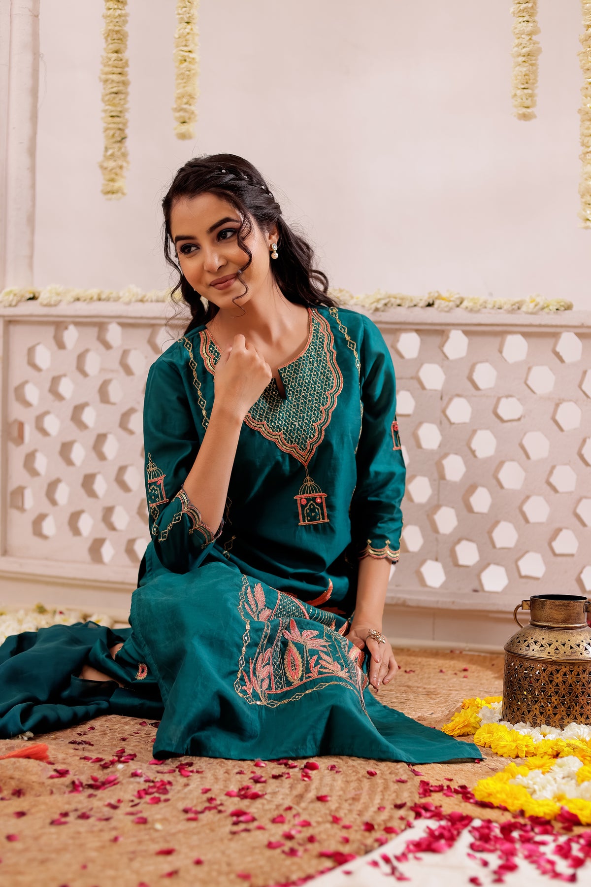 RICH SILK 3PC SET EMBELLISHED WITH PLACEMENT EMBROIDERY & ADDA WORK DETAILS