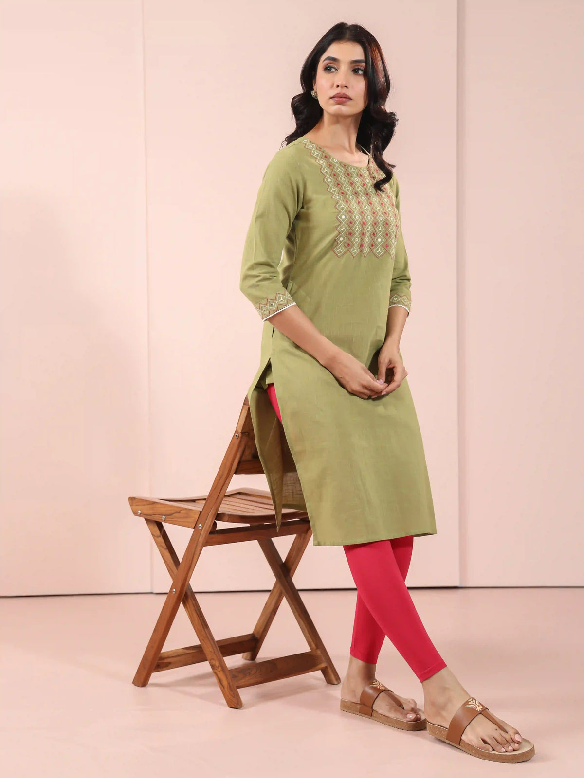 KNEE LENGTH MIRROR EMBROIDERED KURTI