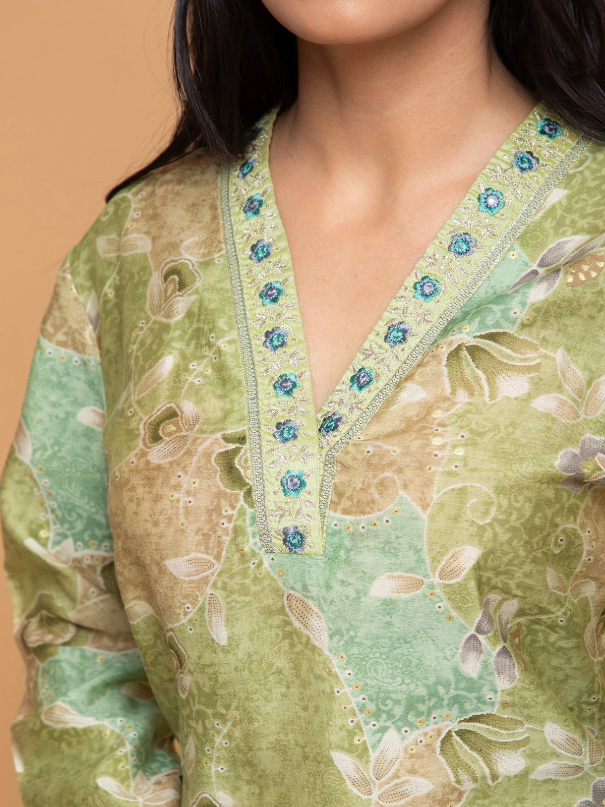 ITALIAN SILK 2PC CO-ORD SET EMBELLISHMENT WITH MIRROR WORK EMBROIDERY