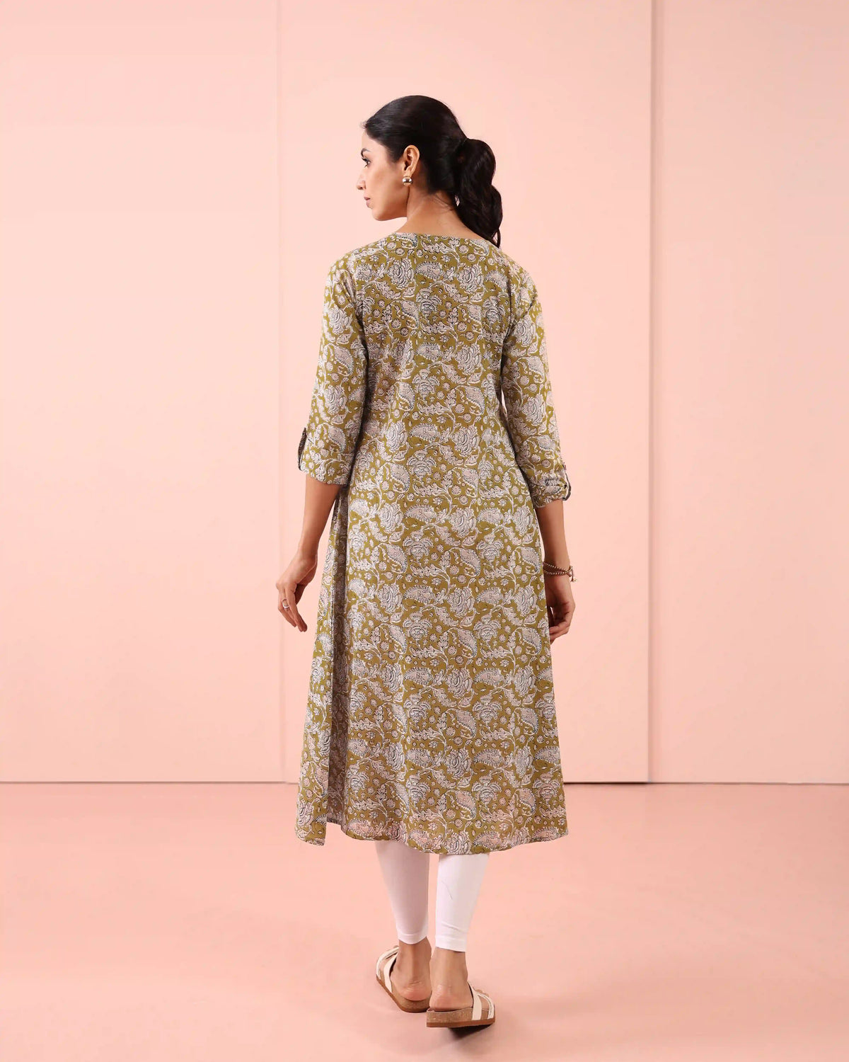 MUL COTTON PINTUCK DETAILED LONG ALINE KURTI