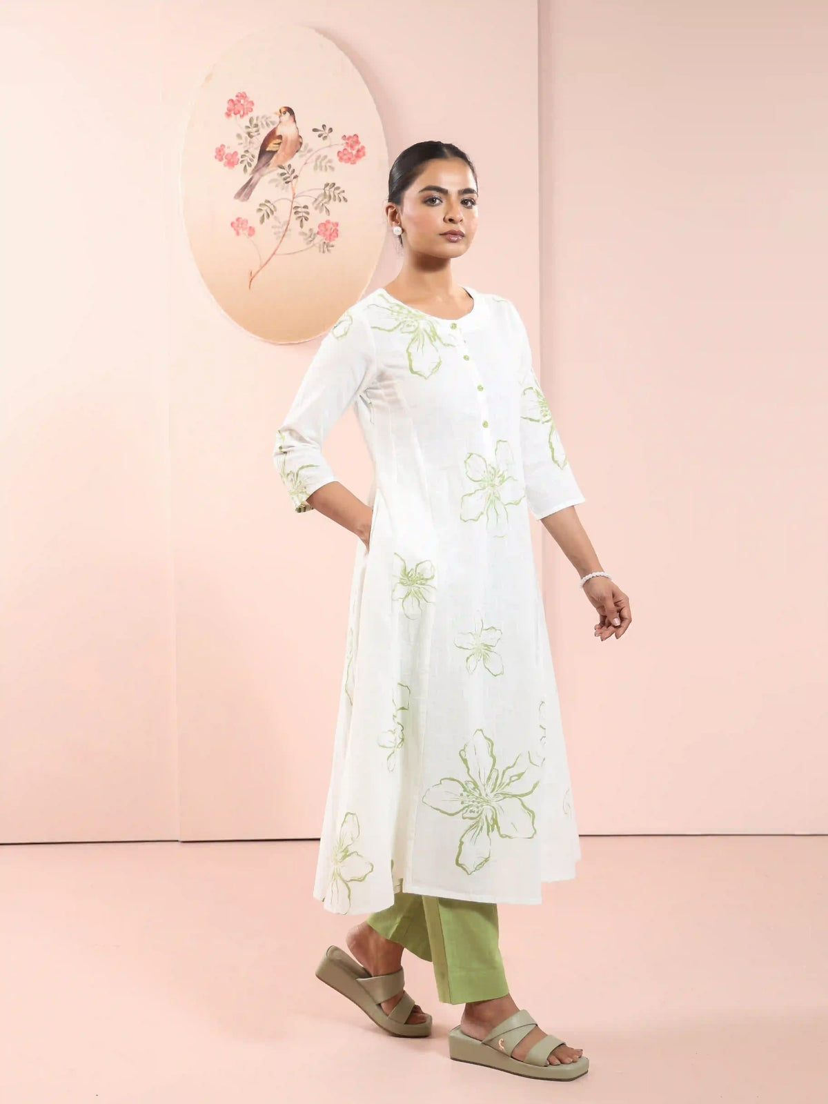 FLORAL PRINTED 2PC KALIDAR KURTA SET