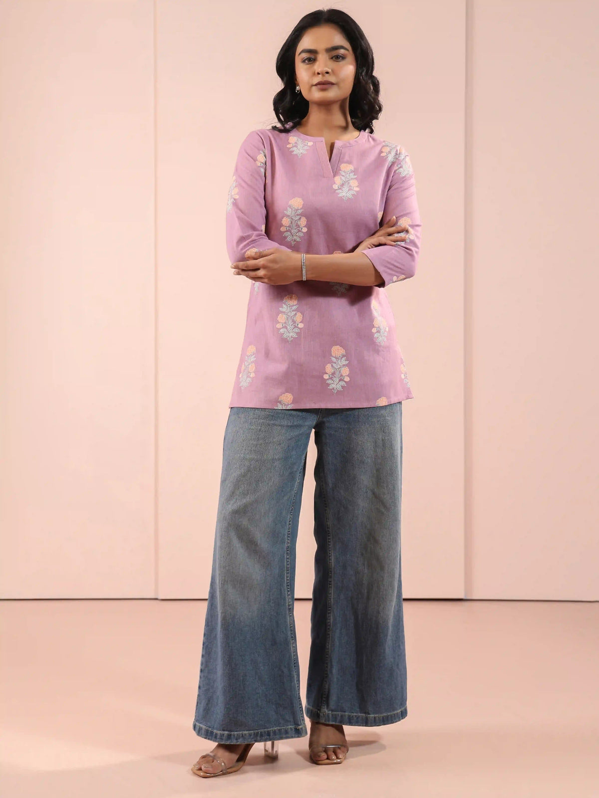 LINEN BLEND SHORT TOP EMBELLISHED WITH HAD CRAFT DETAILS