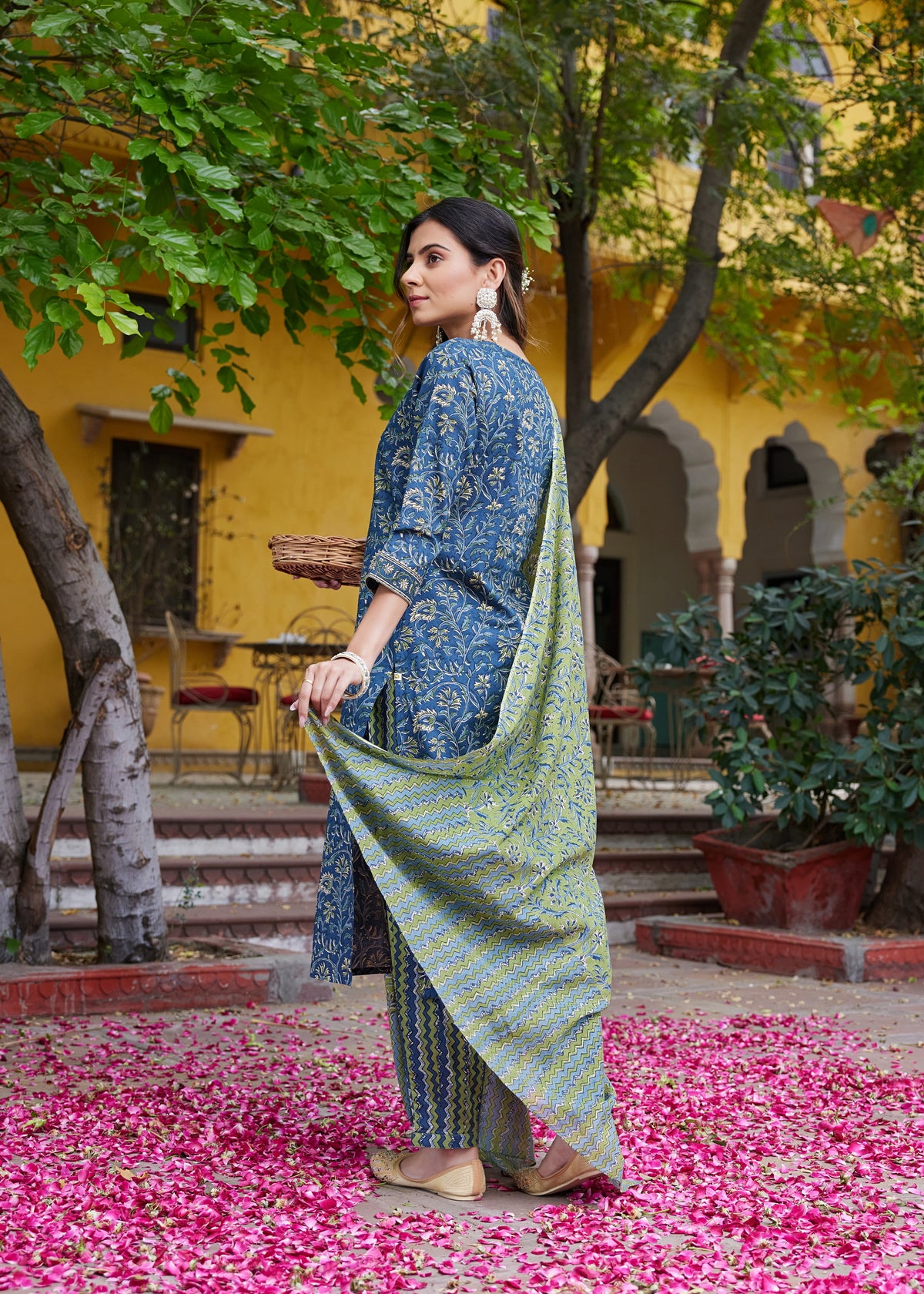 MUL-COTTON PRINTED SKD WITH HAND CRAFT.