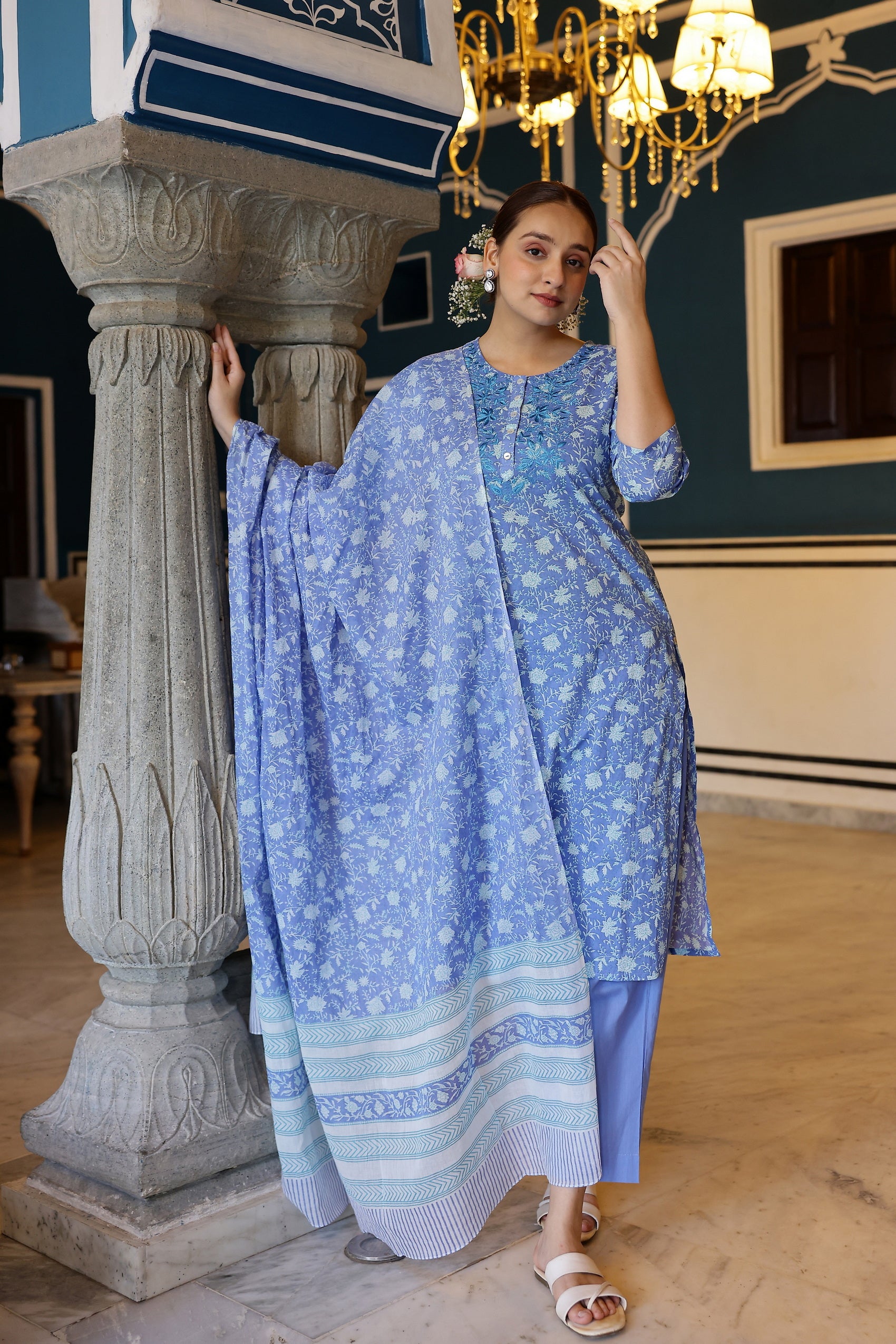 MUL- COTTON 3PCS KURTA SET ENRICHED WITH BEUTIFUL EMBROIDERY