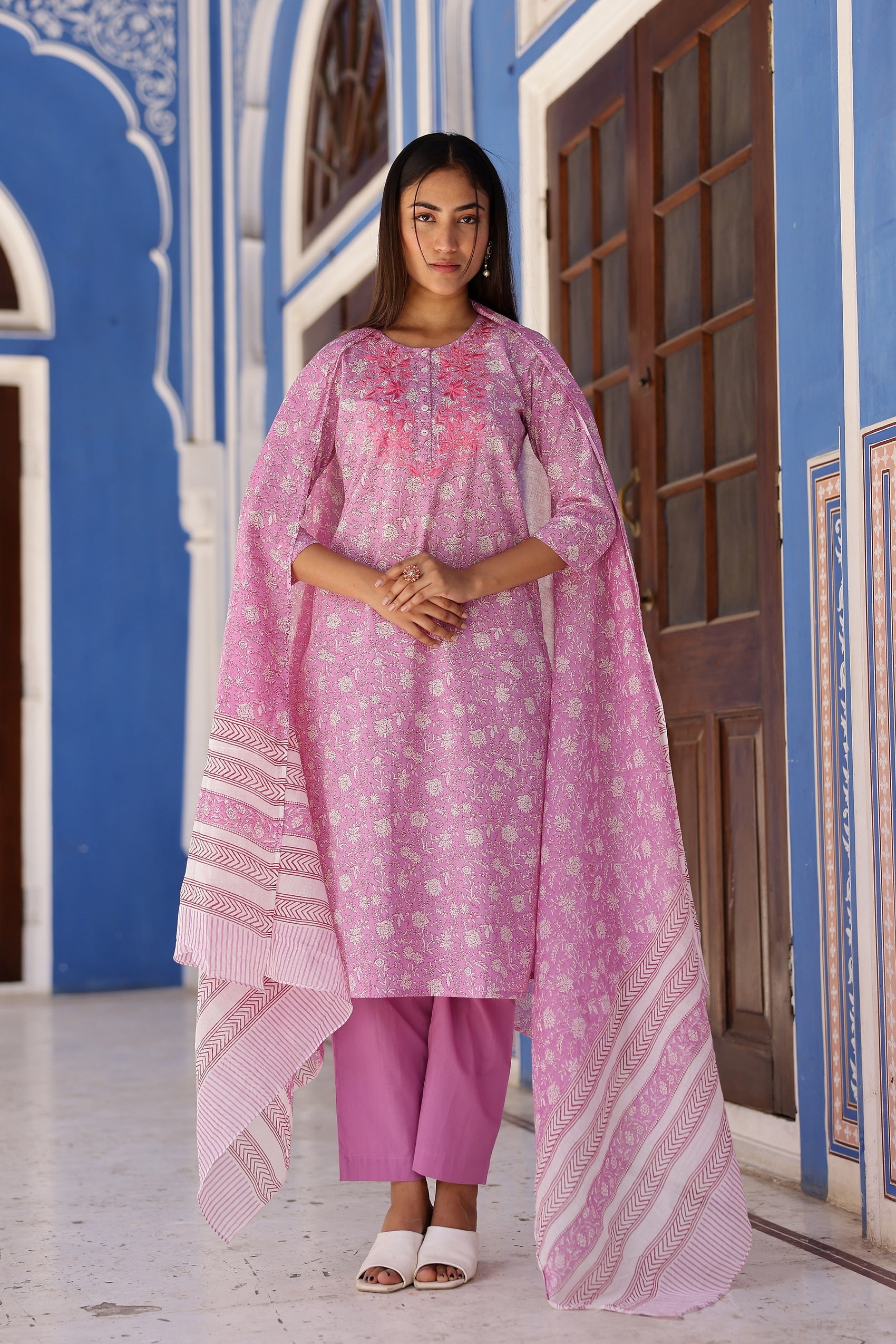 MUL- COTTON 3PCS KURTA SET ENRICHED WITH BEUTIFUL EMBROIDERY