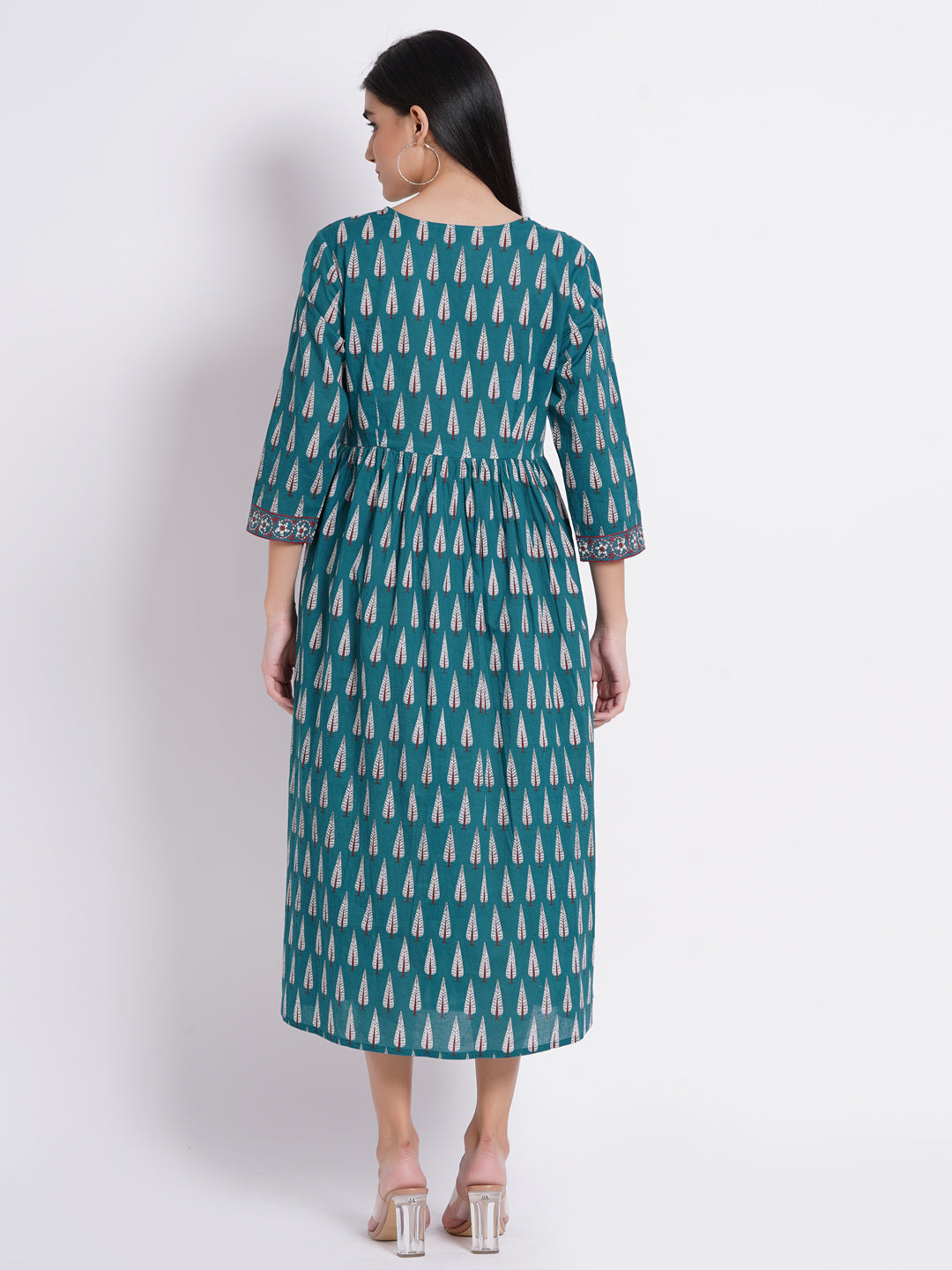 MUL COTTON ANGRAKHA KURTA WITH HAND EMBELLISHMENTS