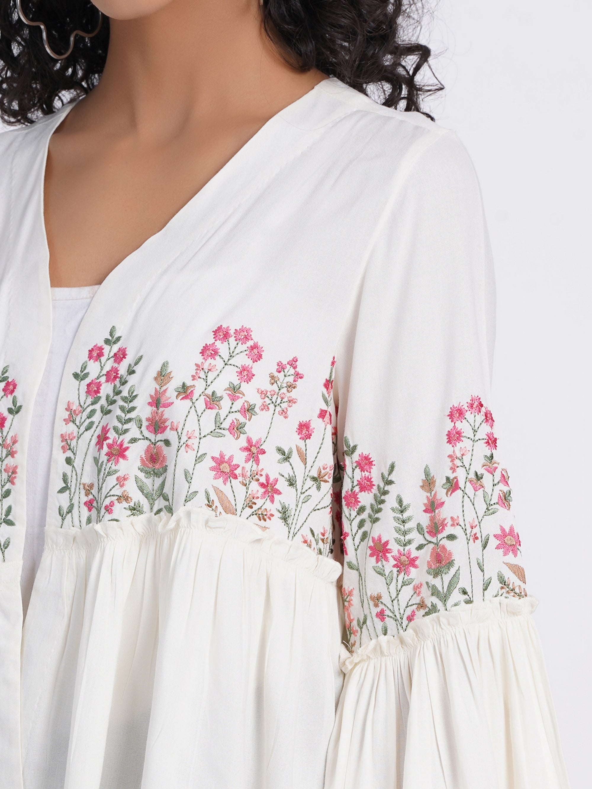 Off White Shrug and Jackets in Rayon