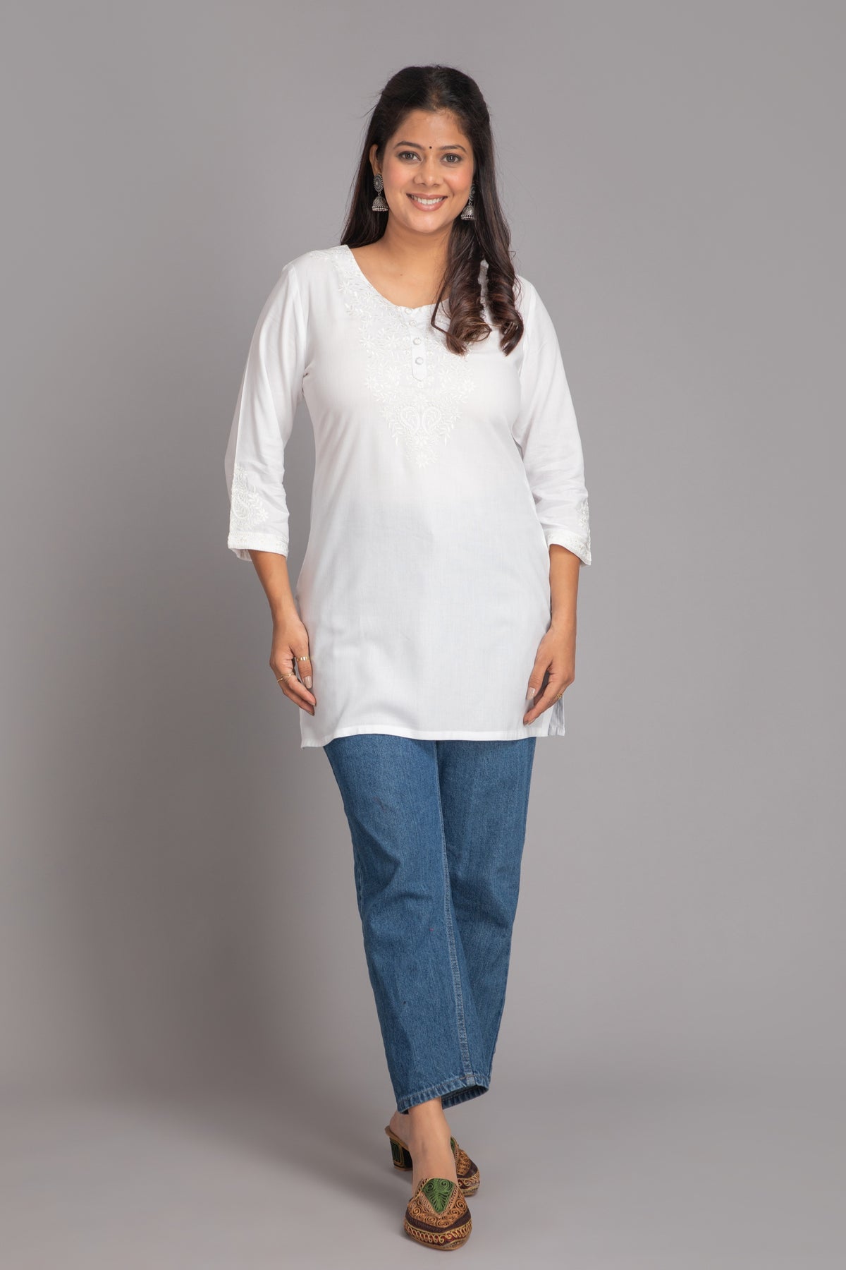 WHITE EMBROIDERED WOMEN SHORT KURTI