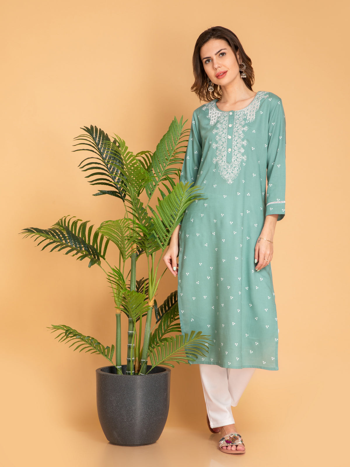 VISCOSE BLEND EMBROIDERED STRAIGHT LONG KURTI