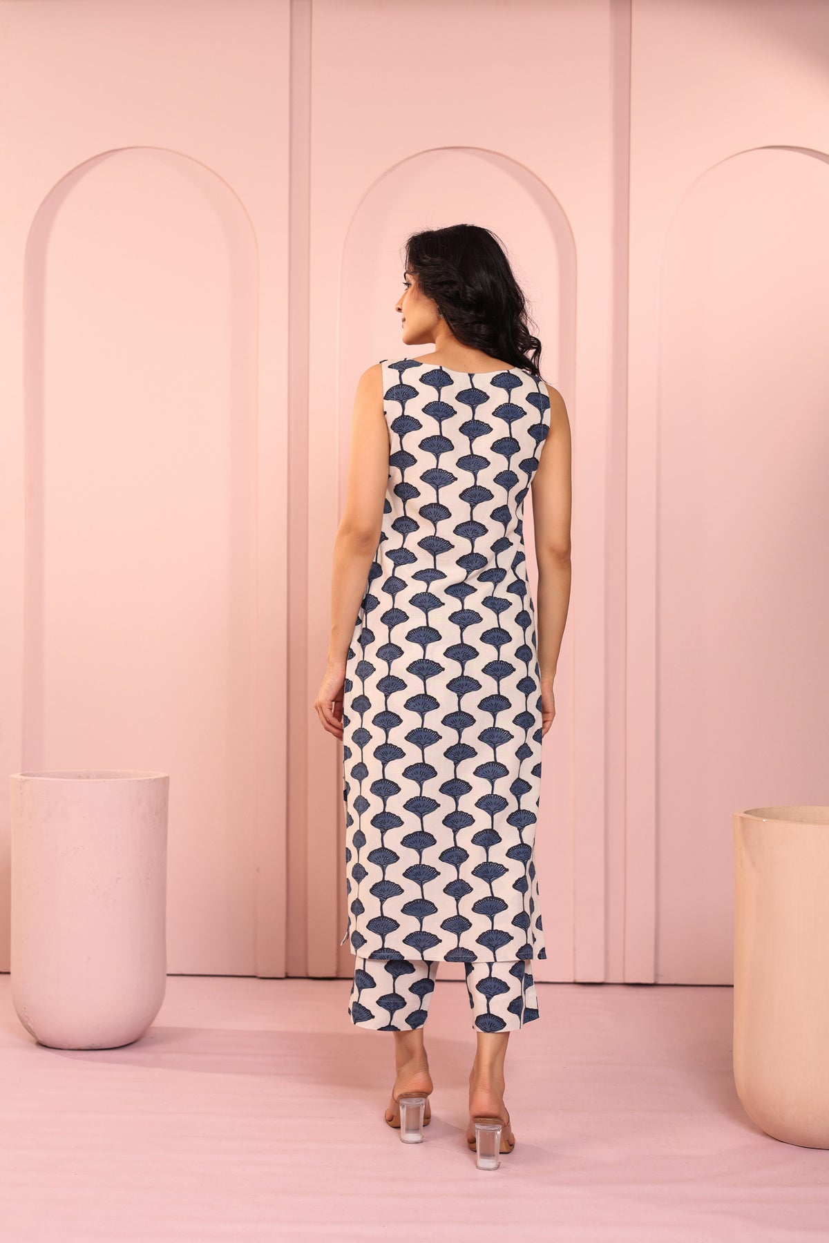 LINEN BLEND 2PC SLEEVELESS KURTA CULOTTE SET