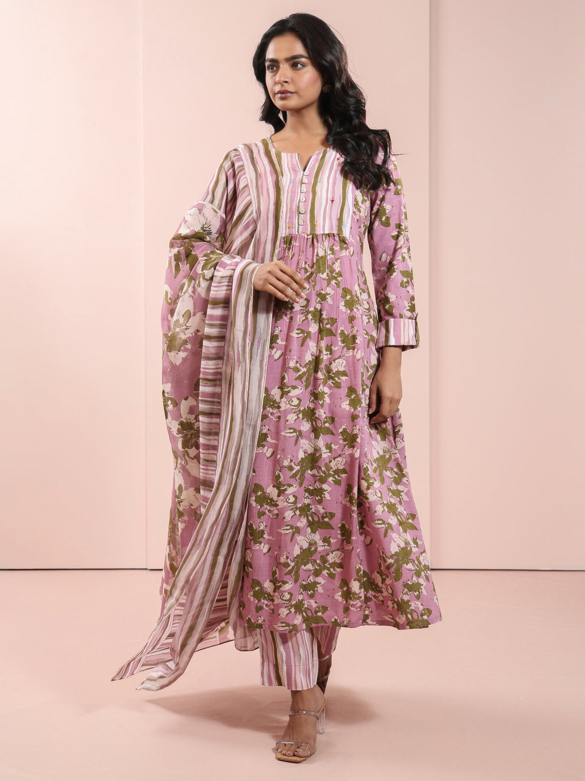 FLORAL PRINTED 3PC FLARED KURTA SET EMBELLISHED WITH HAND CRAFT DETAILS