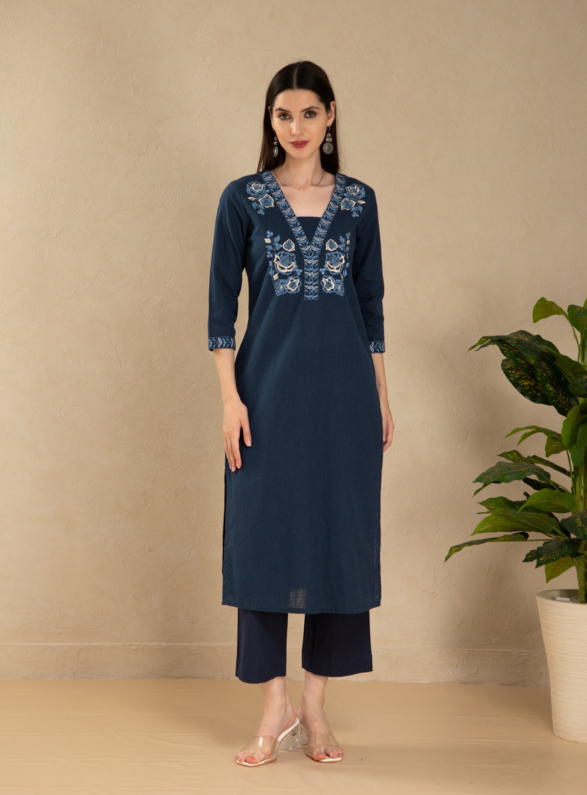 COTTON SLUB EMBROIDERED LONG KURTI