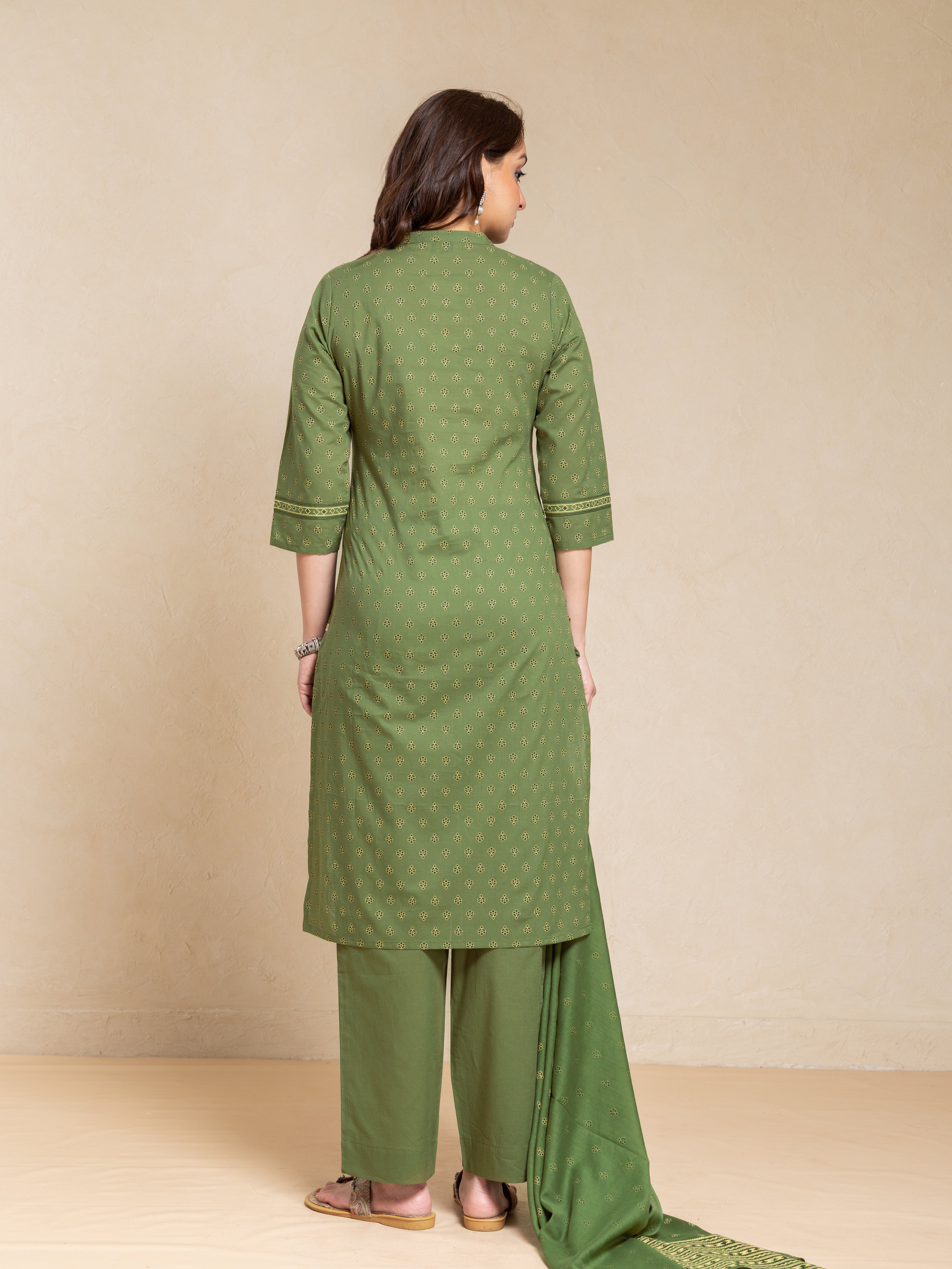 Printed Straight Kurta Set with 3/4 Sleeves