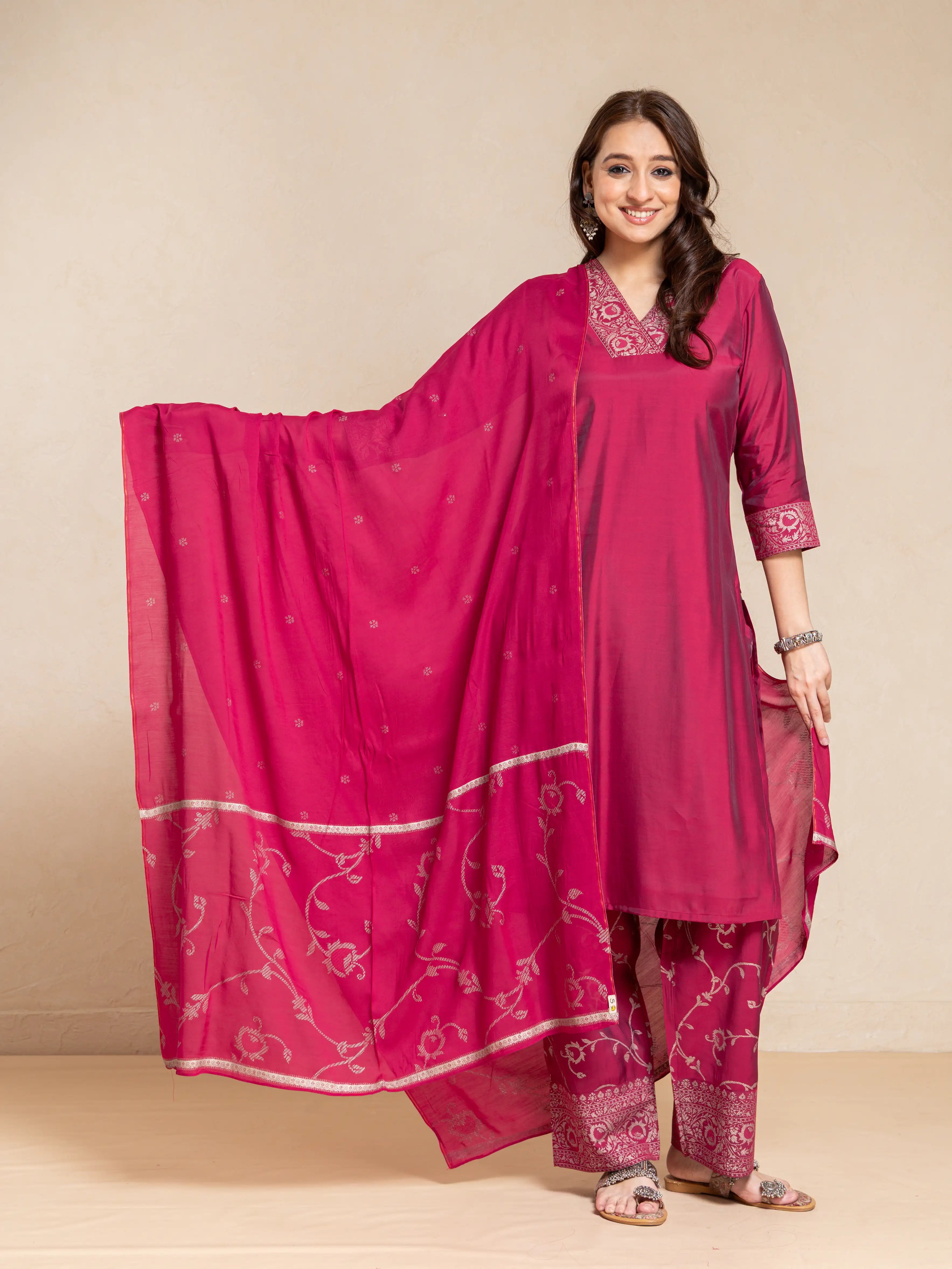 SILK BASE 3PC BROCADE GOLD PRINTED KURTA SET WITH SCALLOPED EMBROIDERY