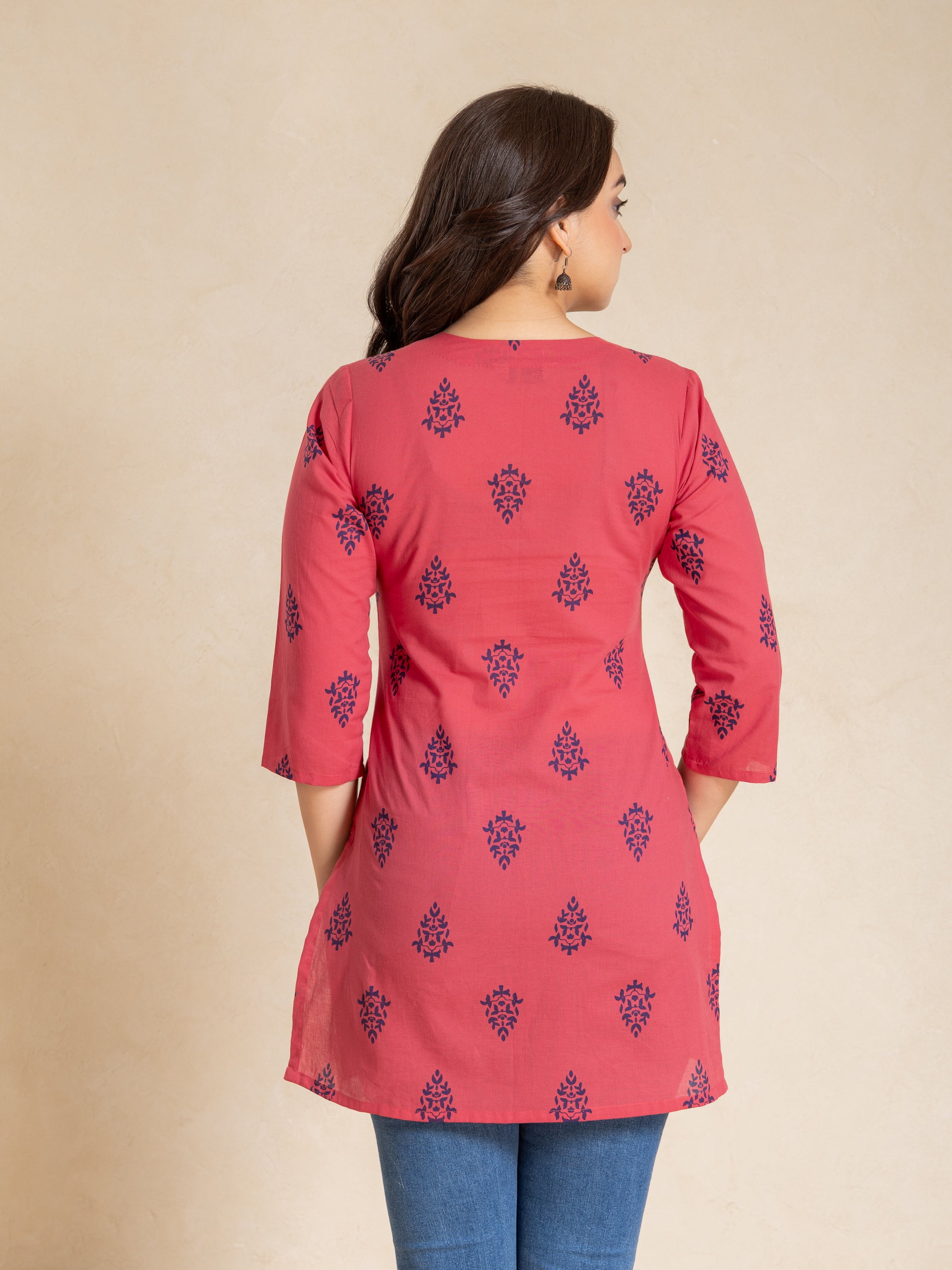 Paradise Pink Mul Cotton Round Neck Regular Short Kurti