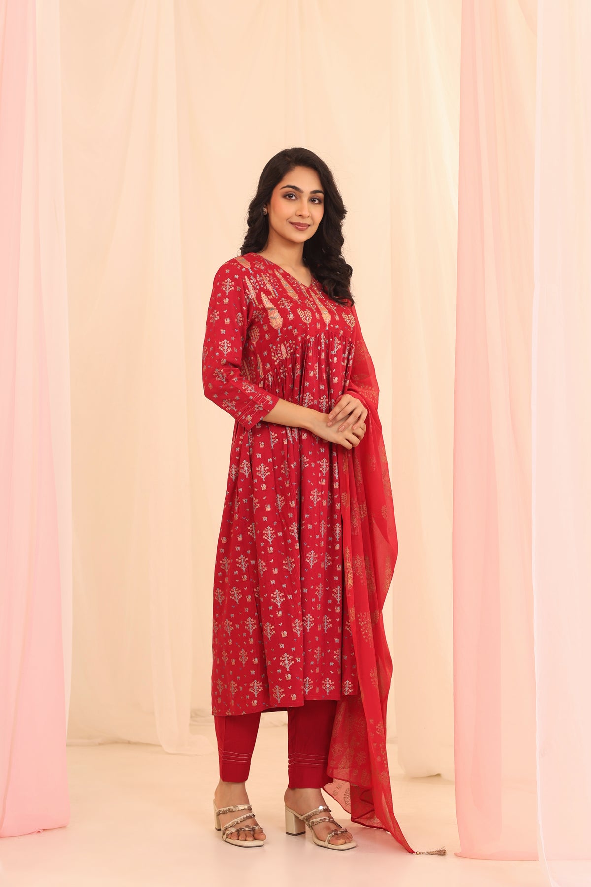 GOLD PRINT 3PC ALIA CUT SET EMBELLISHED WITH ADDA WORK DETAILS