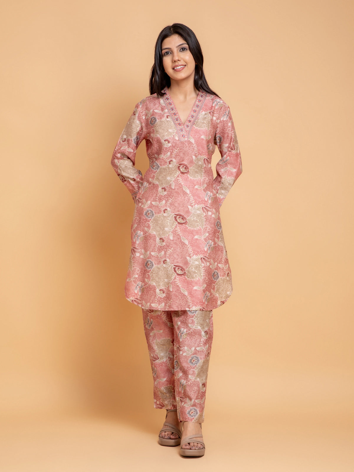 ITALIAN SILK 2PC CO-ORD SET EMBELLISHMENT WITH MIRROR WORK EMBROIDERY