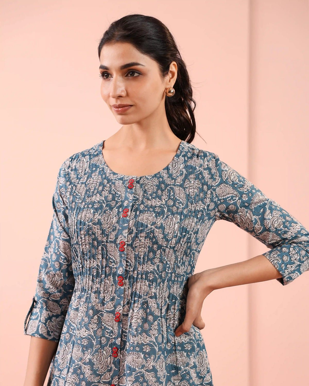 MUL COTTON PINTUCK DETAILED LONG ALINE KURTI