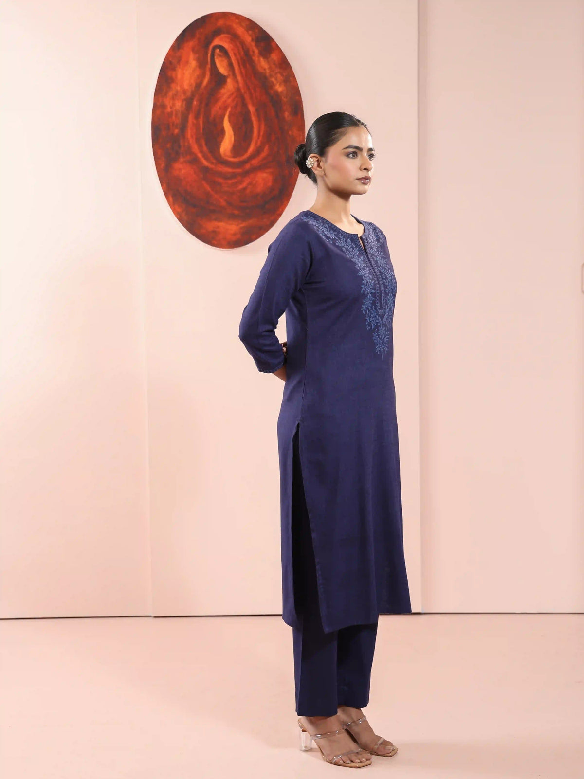 LINEN BLEND CHIKANKARI EMBROIDERY 2PC KURTA SET