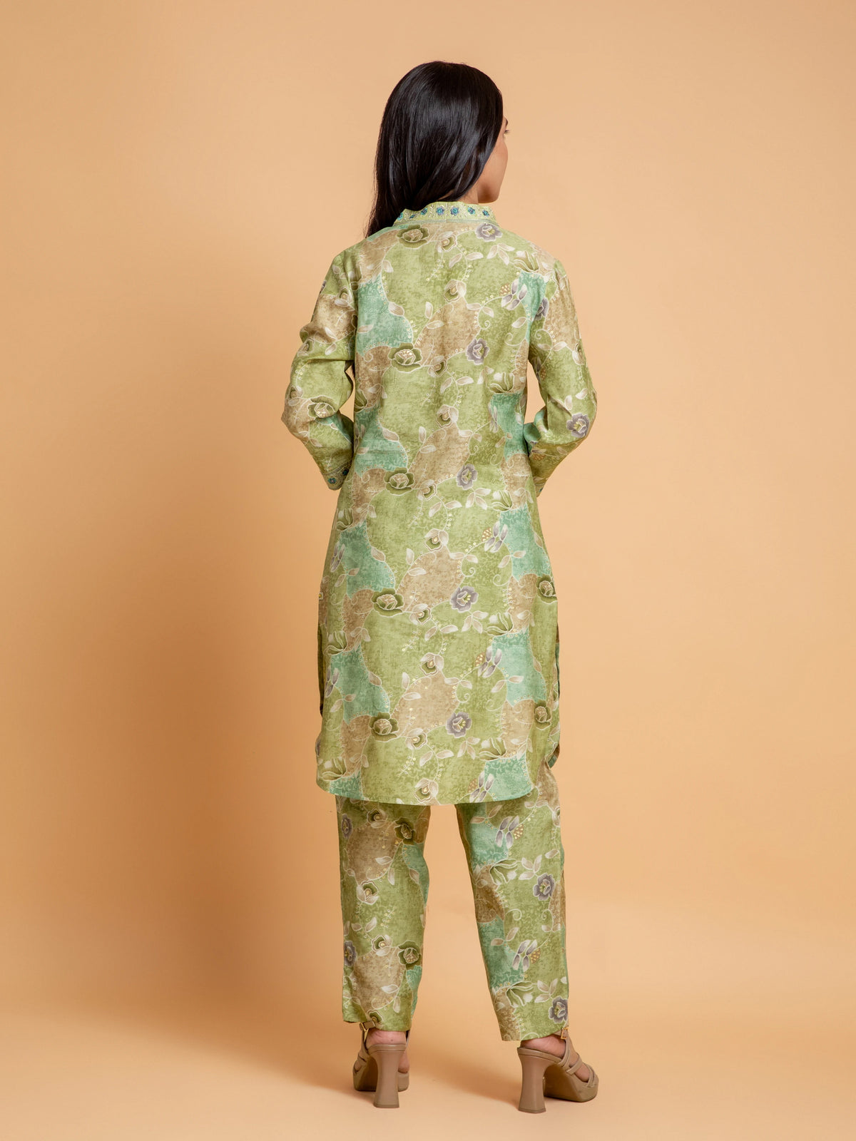 ITALIAN SILK 2PC CO-ORD SET EMBELLISHMENT WITH MIRROR WORK EMBROIDERY