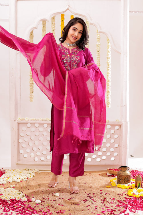 Muslin Silk 3PCS Kurta Pant Set with Embroidery
