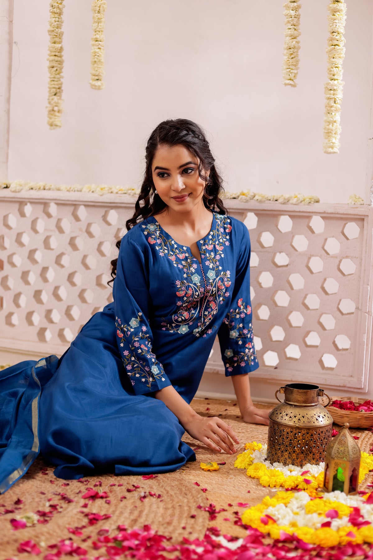 Muslin Silk 3PCS Kurta Pant Set with Embroidery