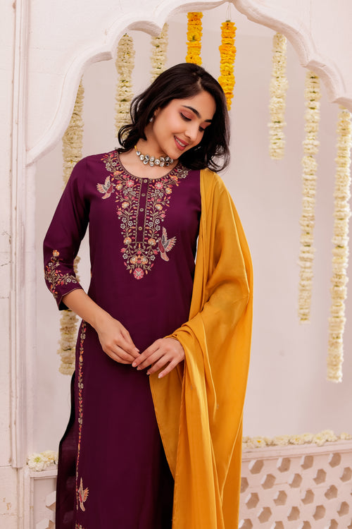 SILK BASE BEAUTIFUL EMBROIDERY 3PC KURTA SET WITH SEQUENCE DETAILS