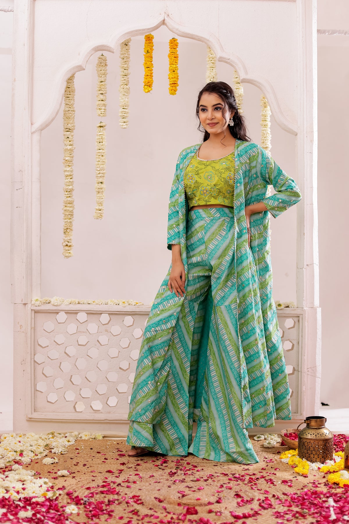 BANDEJH PRINT SHARARA WITH CAPE  3 PCS SET