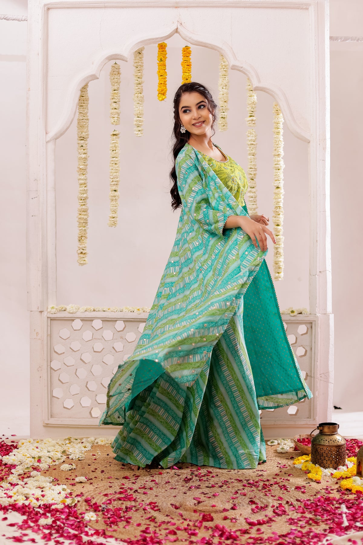 BANDEJH PRINT SHARARA WITH CAPE  3 PCS SET
