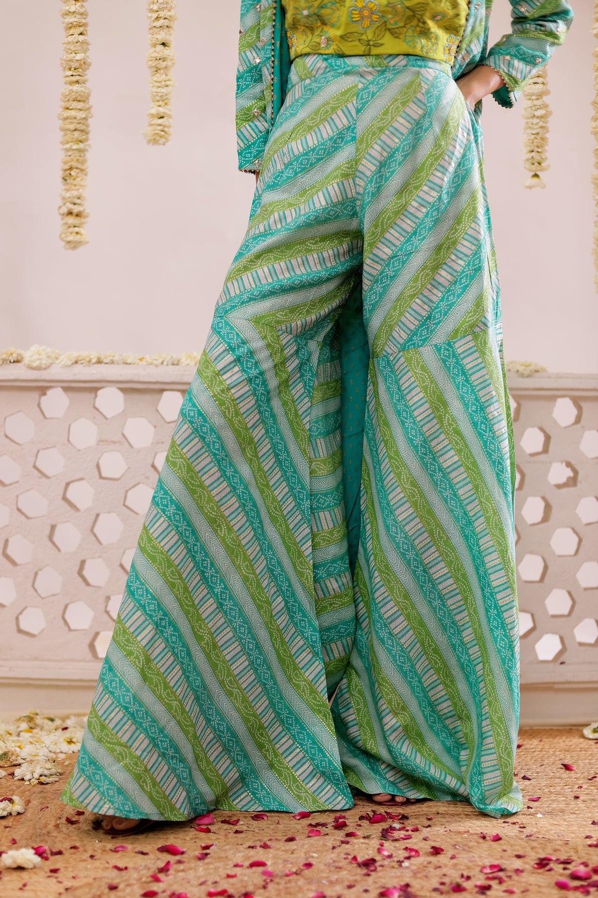 BANDEJH PRINT SHARARA WITH CAPE  3 PCS SET