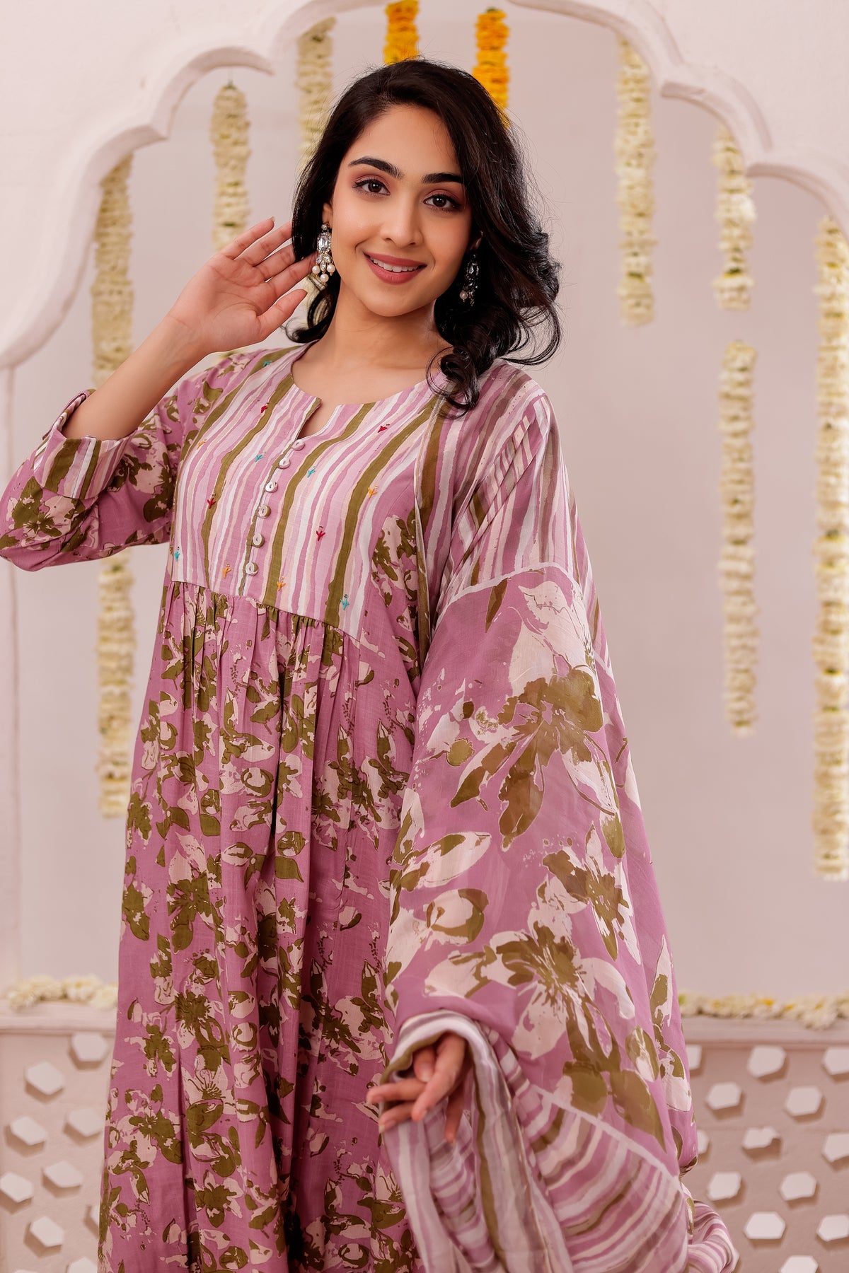 FLORAL PRINTED 3PC FLARED KURTA SET EMBELLISHED WITH HAND CRAFT DETAILS