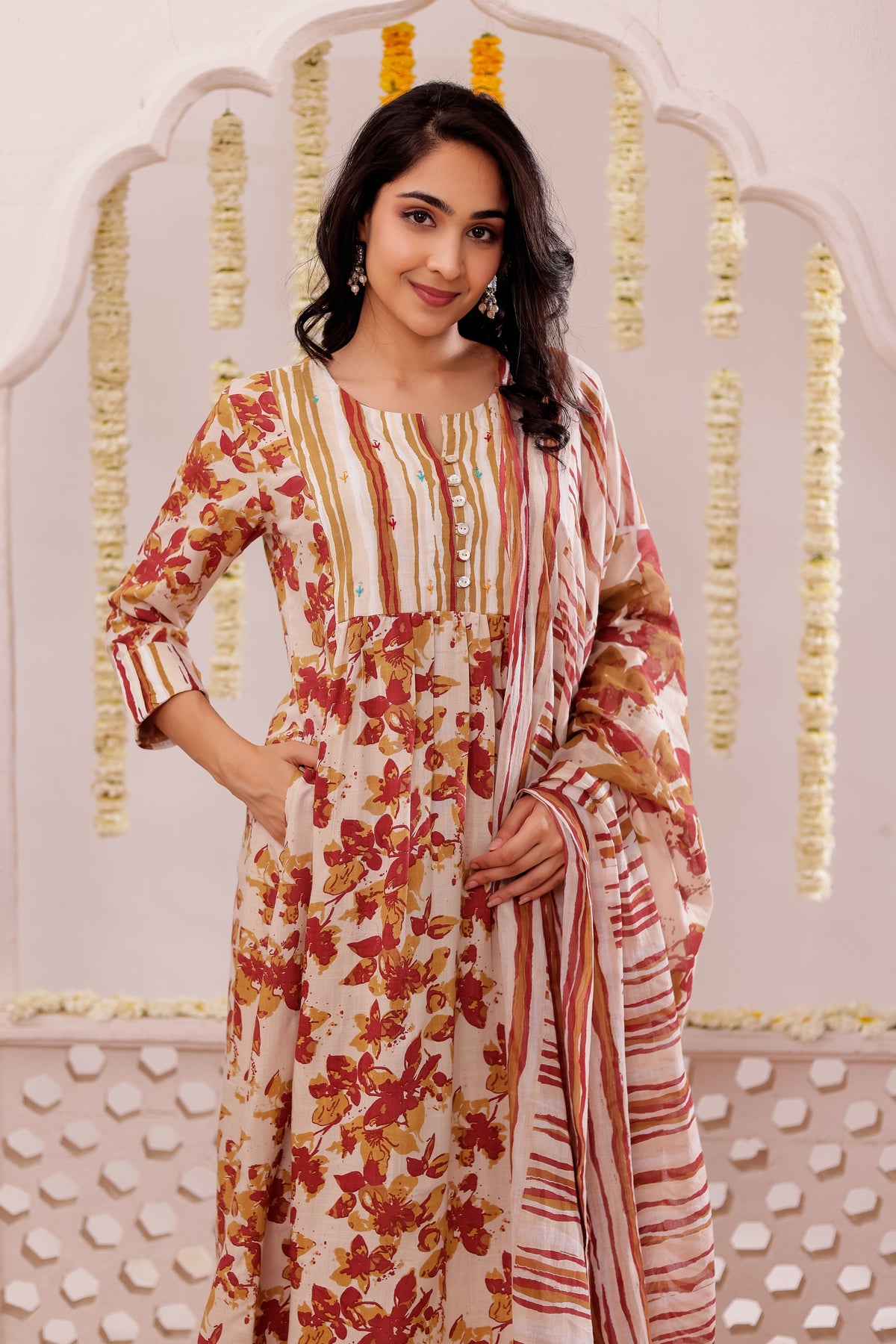 FLORAL PRINTED 3PC FLARED KURTA SET EMBELLISHED WITH HAND CRAFT DETAILS