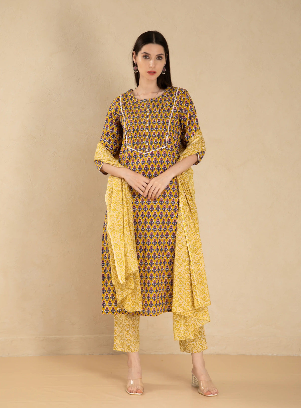 Women Posy Green mul-cotton-3pc-kurta-set-with-pintuck-lace-details