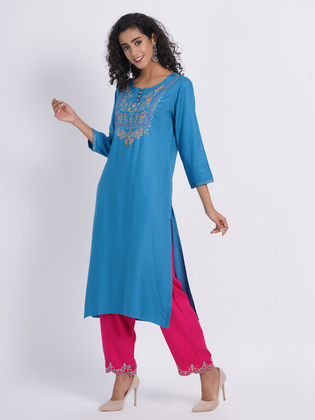 3PCS.KURTA EMBELLISHED WITH BEAUTIFUL EMB.PAIRED WITH OMBREY DUPATTA