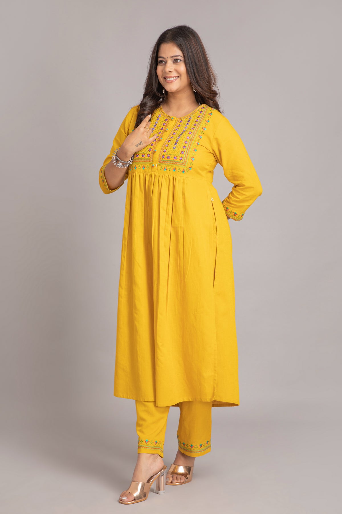 Rayon Embroidered Naira Cut 2 Pc Kurta Set