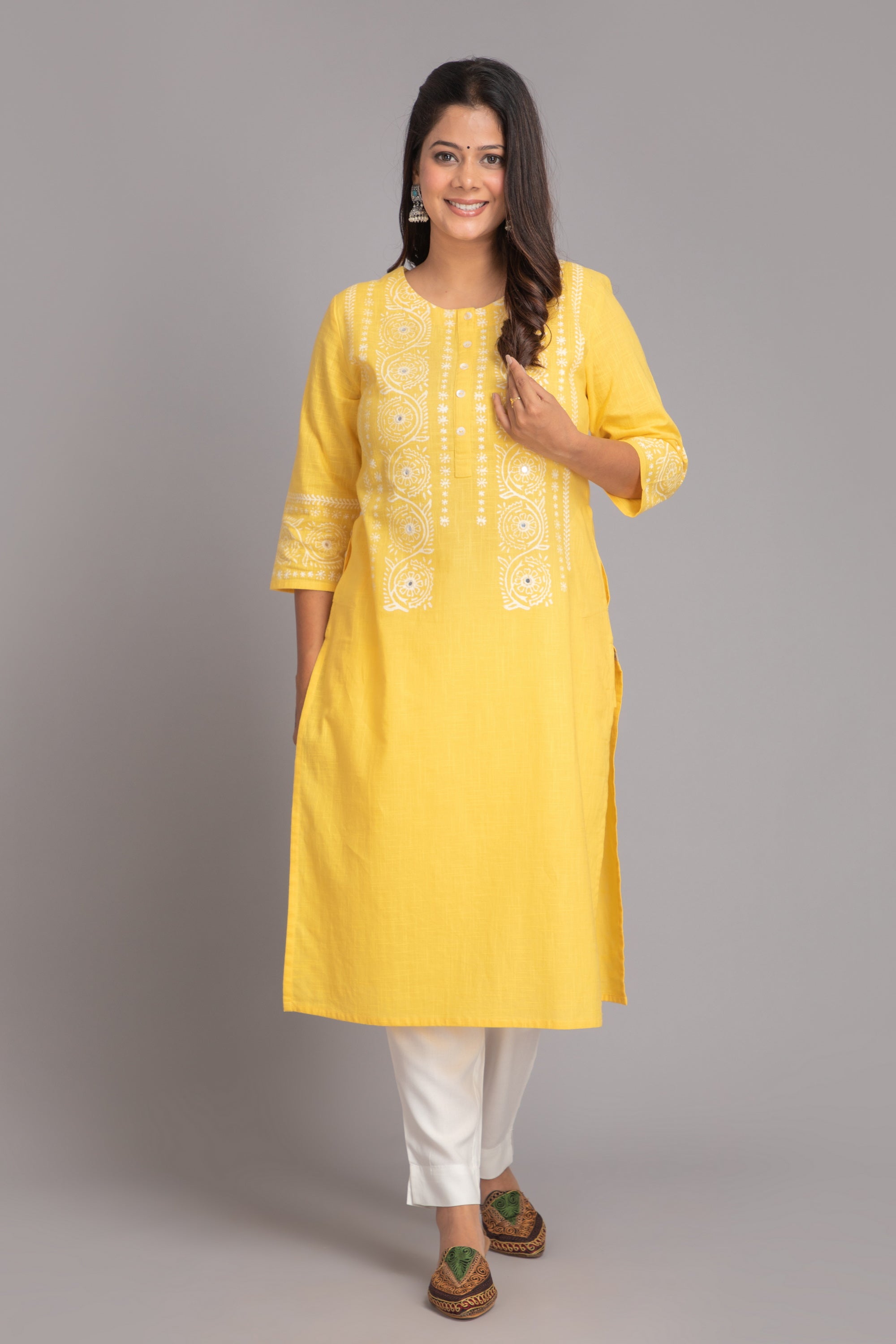 Aspen Gold Knee Length Kurti in Cotton Slub