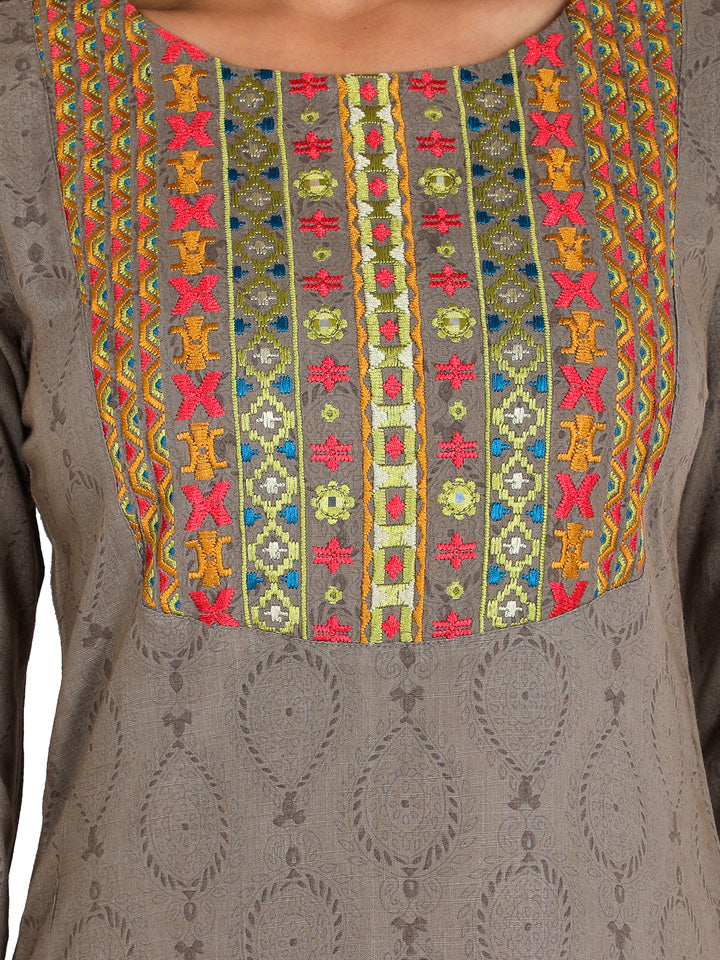 EMBROIDERED STRAIGHT LONG KURTA