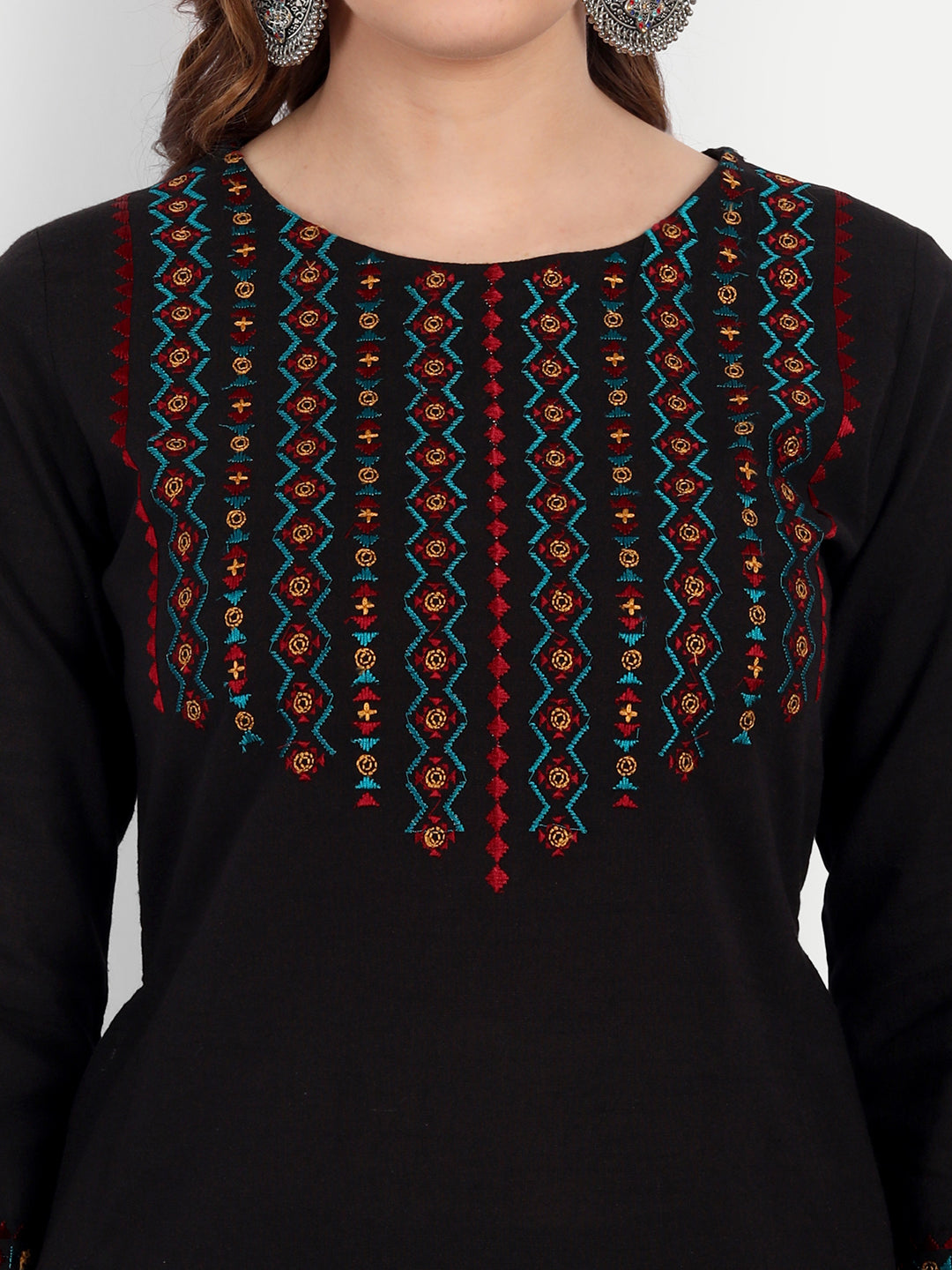 CASUAL WEAR EMBROIDERED KURTI