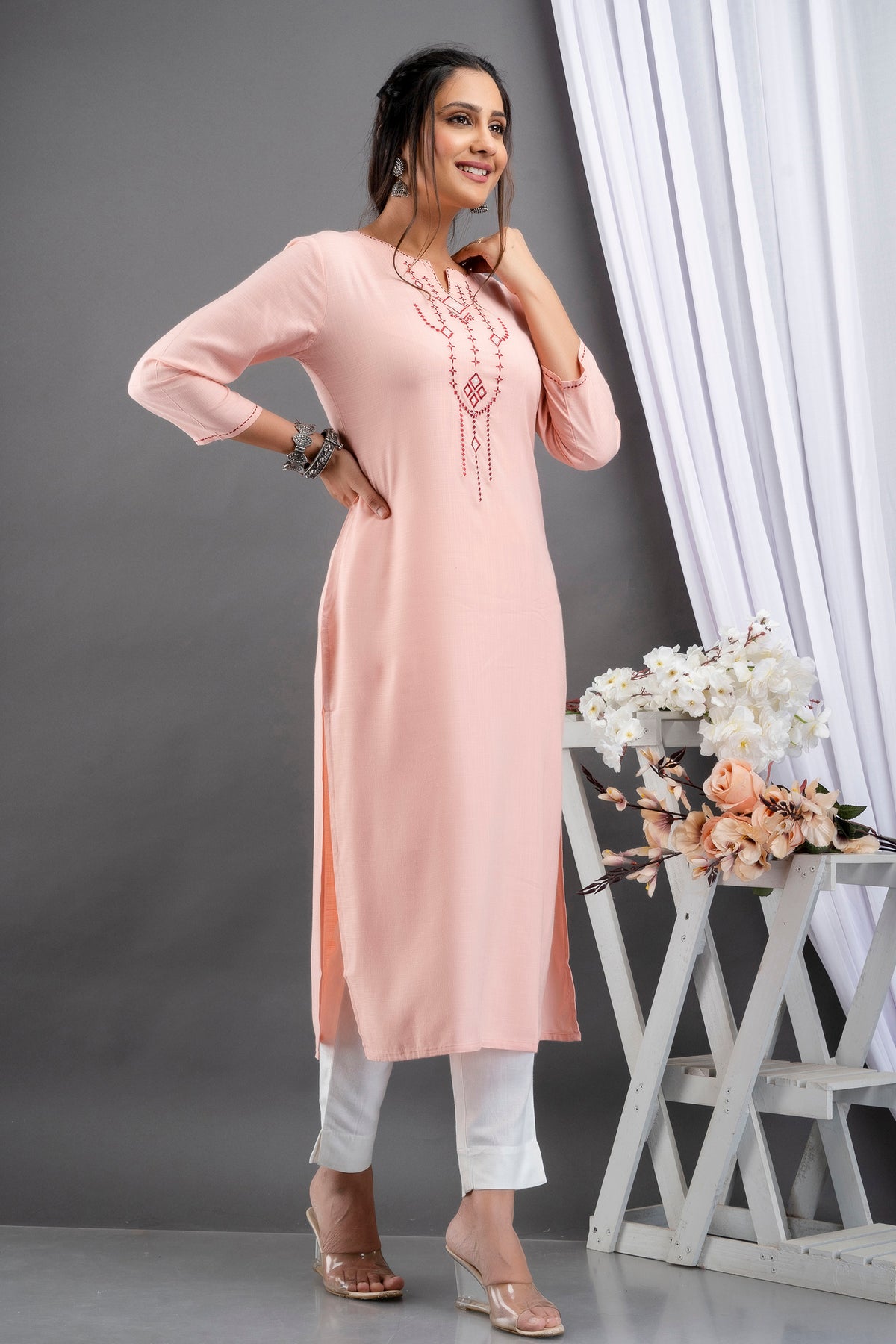 EMBROIDERED STRAIGHT LONG KURTI