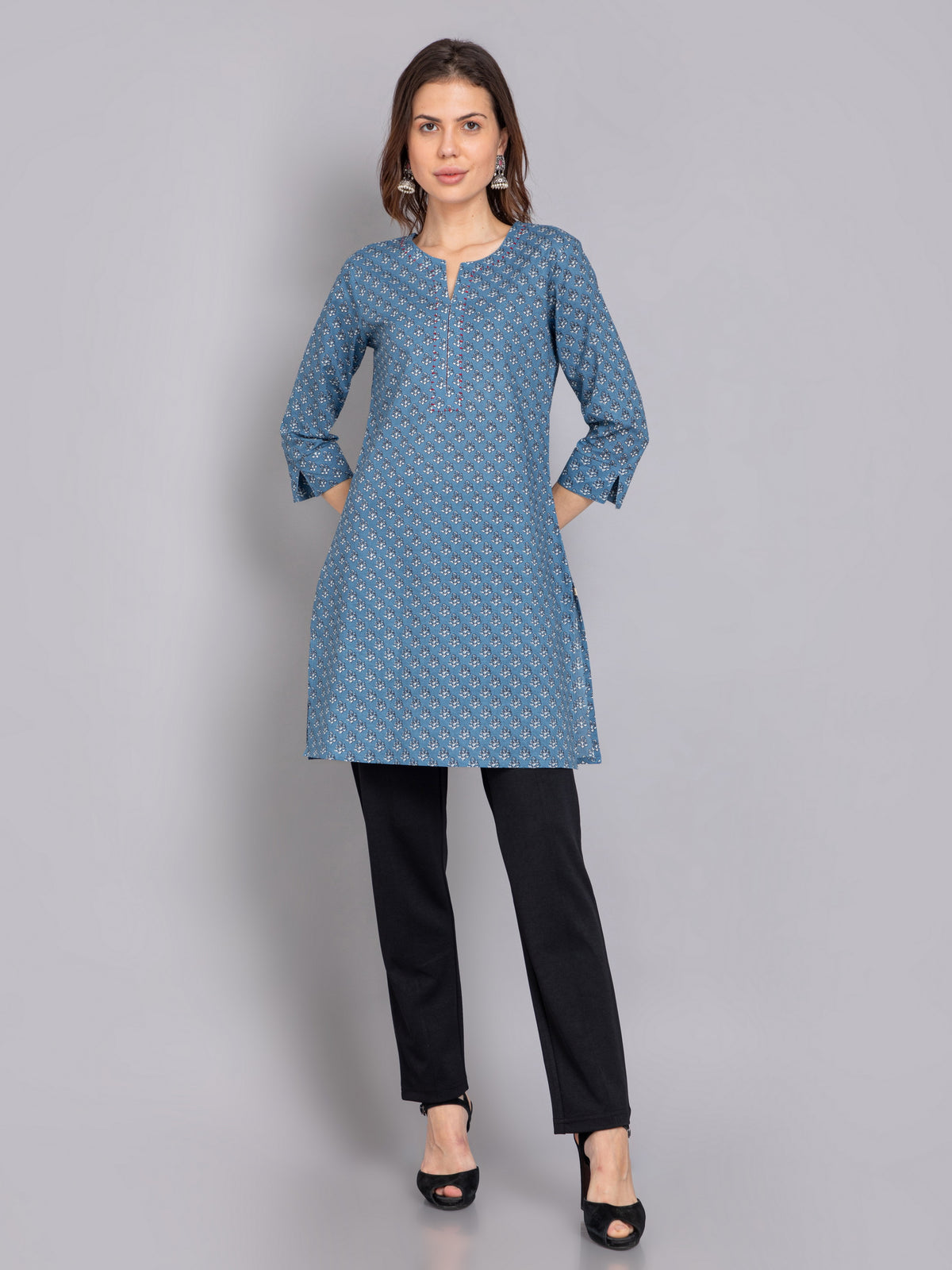 PRINTED STRAIGHT SHORT KURTI WITH INTRICATE HANDWORK