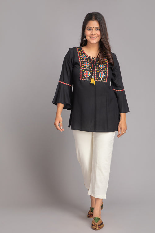 SUTI WOMEN RAYON EMBROIDERED TOP WITH DORI TESSELS