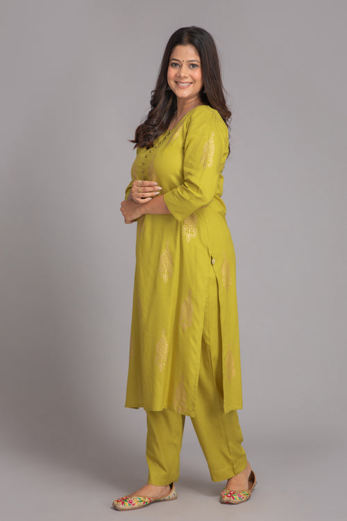 Gold Printed 2 Piece Kurta Set with Metal Embellishments