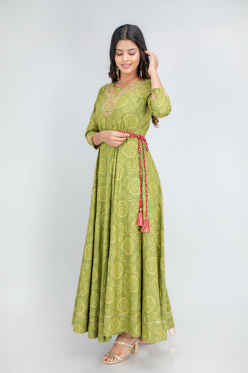 GREEN