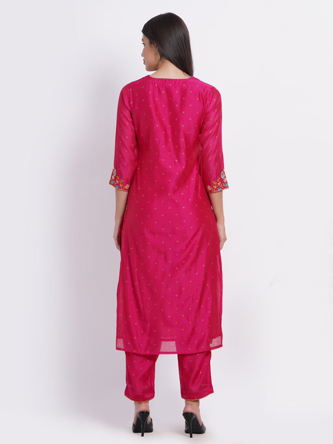 CHANDERI EMBROIDERED KURTA WITH EMBROIDERED PANT EMBELISSHED WITH ADDA WORK