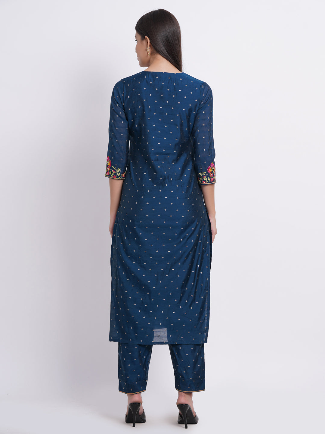 CHANDERI EMBROIDERED KURTA WITH EMBROIDERED PANT EMBELISSHED WITH ADDA WORK