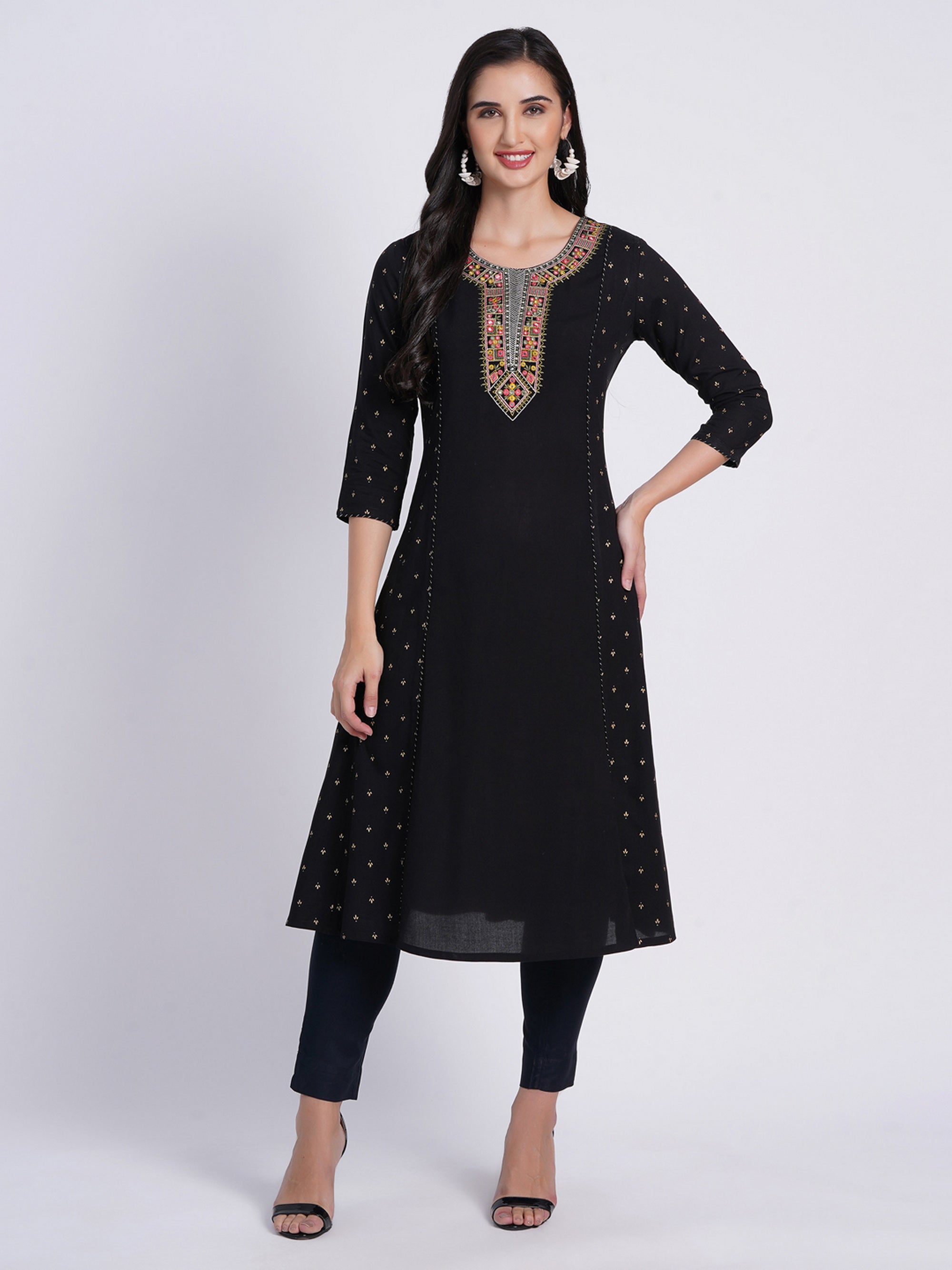 Black 3 Pcs Kurta Set in Rayon