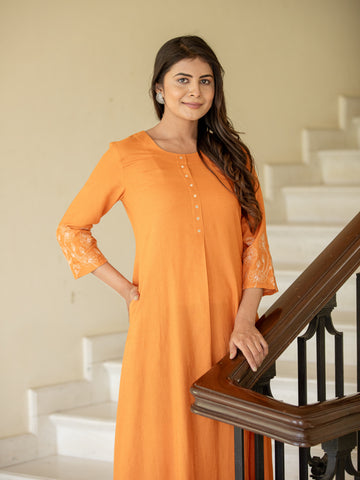 ORANGE OCHRE