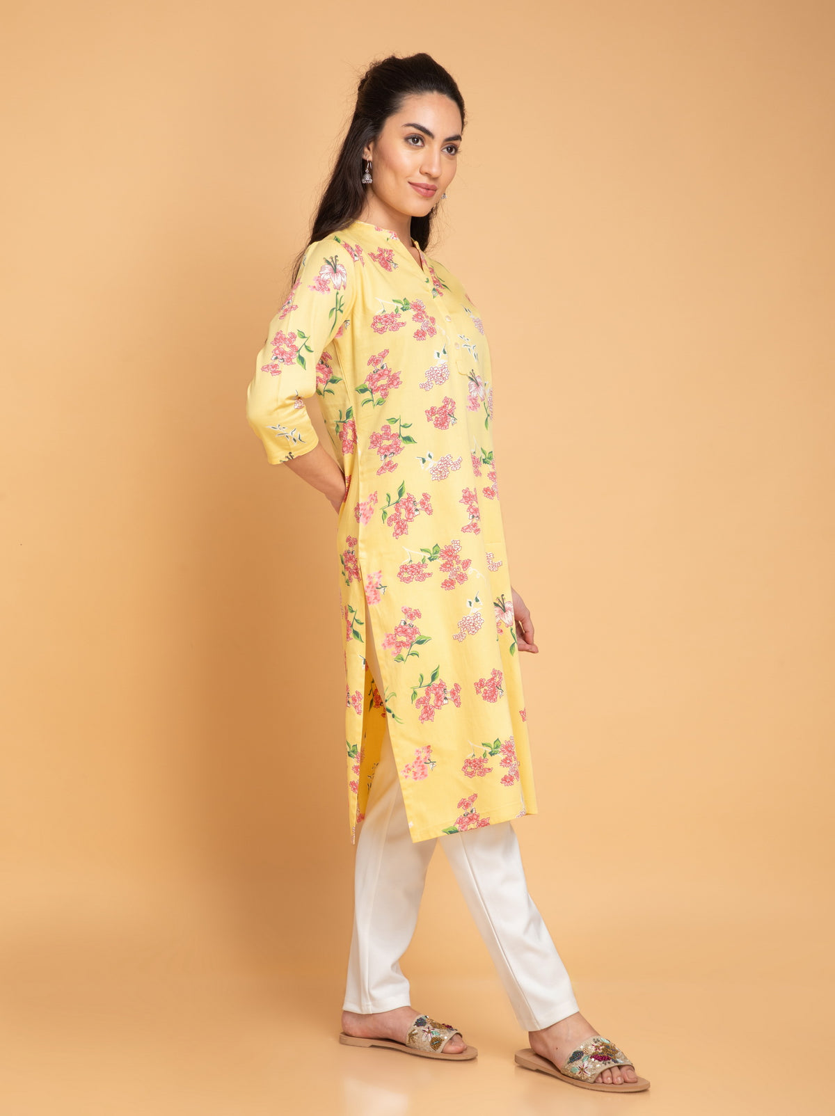 SUTI WOMEN COTTON LEMON YELLOW PRINTED STAND COLLER PLACKET KURTA